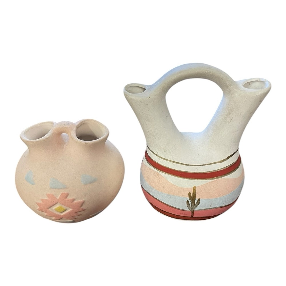 Vintage‎ Art Pottery Hand Thrown Hand Painted Bud Vase Southwestern Style 5" 3"